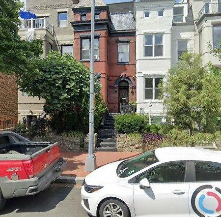 An English Gem Near Union Station Washington Exterior photo